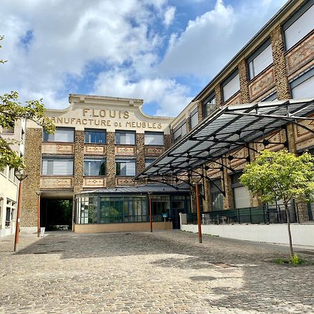 Paris-Eiffel, Bienvenue -Terrasse -Netflix Pantin Exterior foto